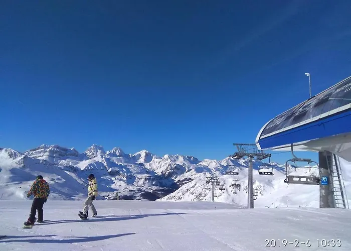 Acogedor Y Calido Con Vistas A La Montana Lägenhet Canfranc